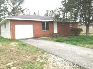 64 Center Grove Rd, La Fayette, GA 30728