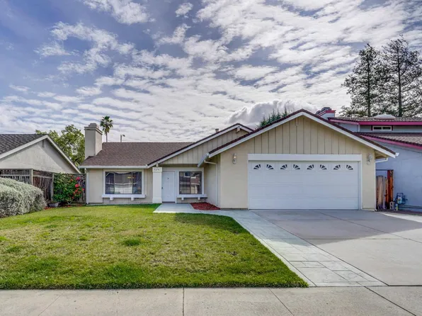 5276 Rio Lobo Dr, San Jose, CA 95136