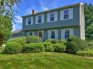 5 Mashpee Cir, Northborough, MA 01532