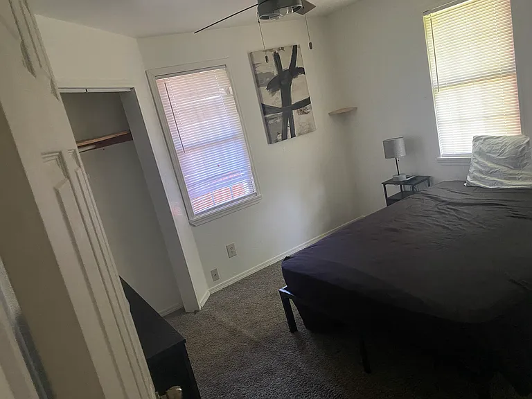 1536 SW 31st St — Photo 11