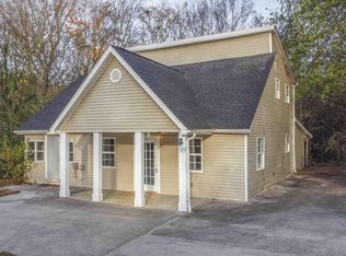 2544 Mentor Rd, Louisville, TN 37777