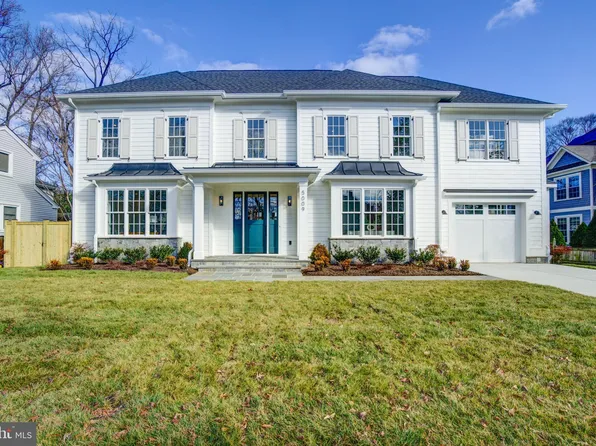 5009 Greenway Dr, Bethesda, MD 20816