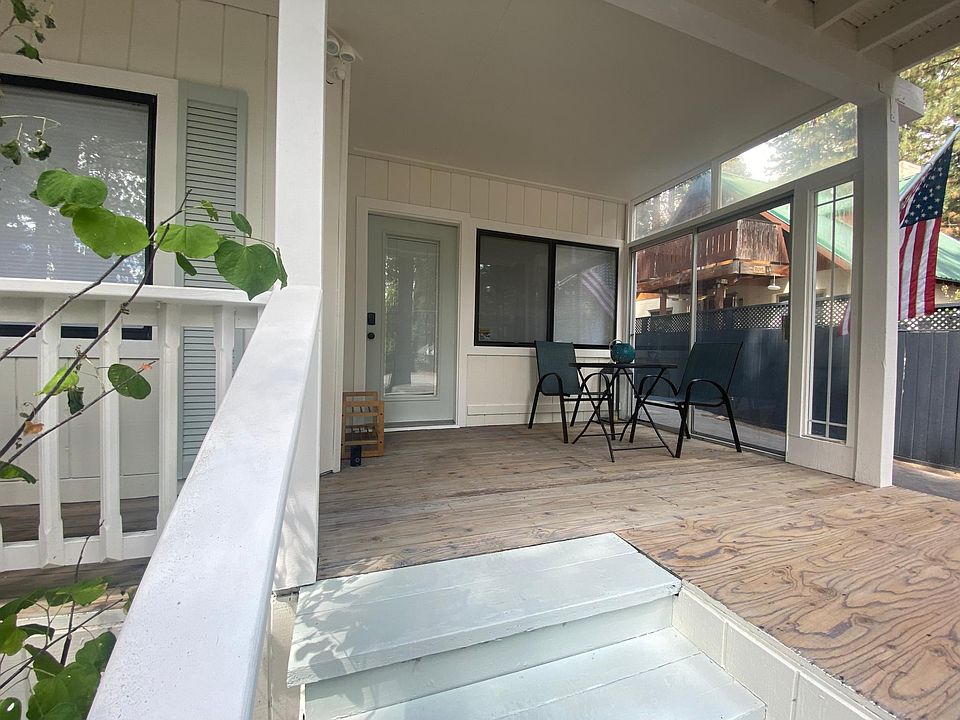 Front covered deck