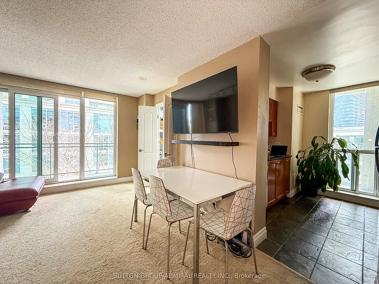 2119 Lake Shore Blvd W #415 — Photo 6