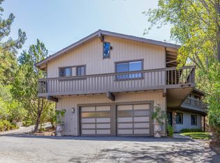 12020 Hummingbird Ct, Los Altos Hills, CA 94022