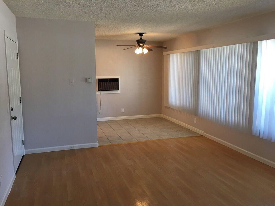 1st image of 405 N Marengo Ave APT 15
