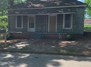 134 3rd St, Monroe, GA 30655