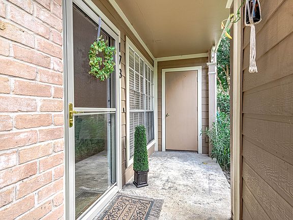 4th image of 1880 White Oak Dr APT 173