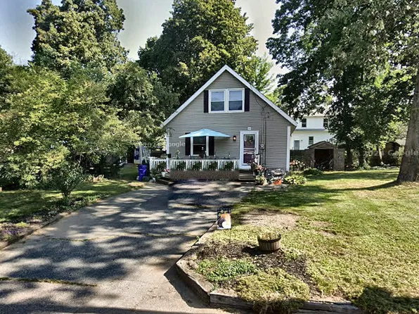 37 Sherman St, Attleboro, MA 02703