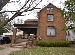 937 NE Glen Oak Ave, Peoria, IL