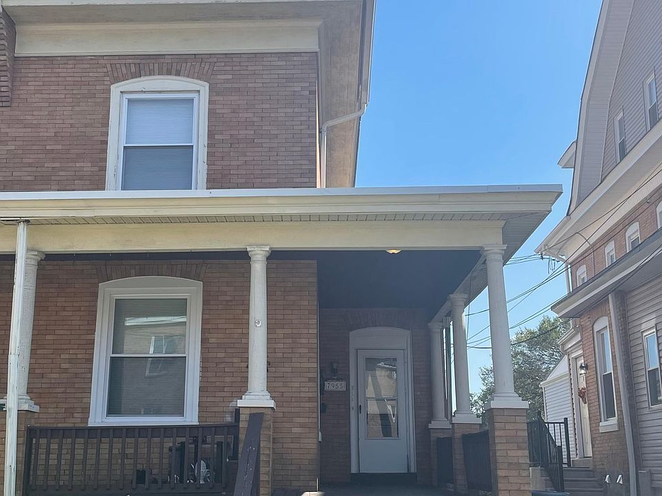 7955 Burholme