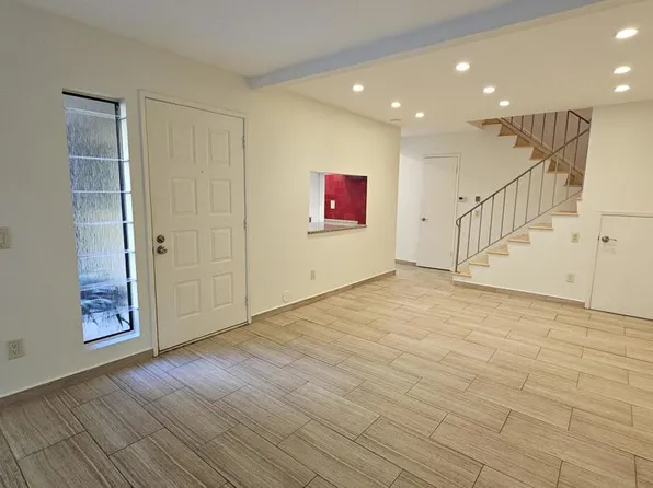 307 Rosewood St, Ventura, CA 93001