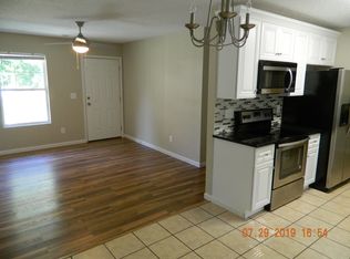 730 2nd St SW, Conover, NC 28613