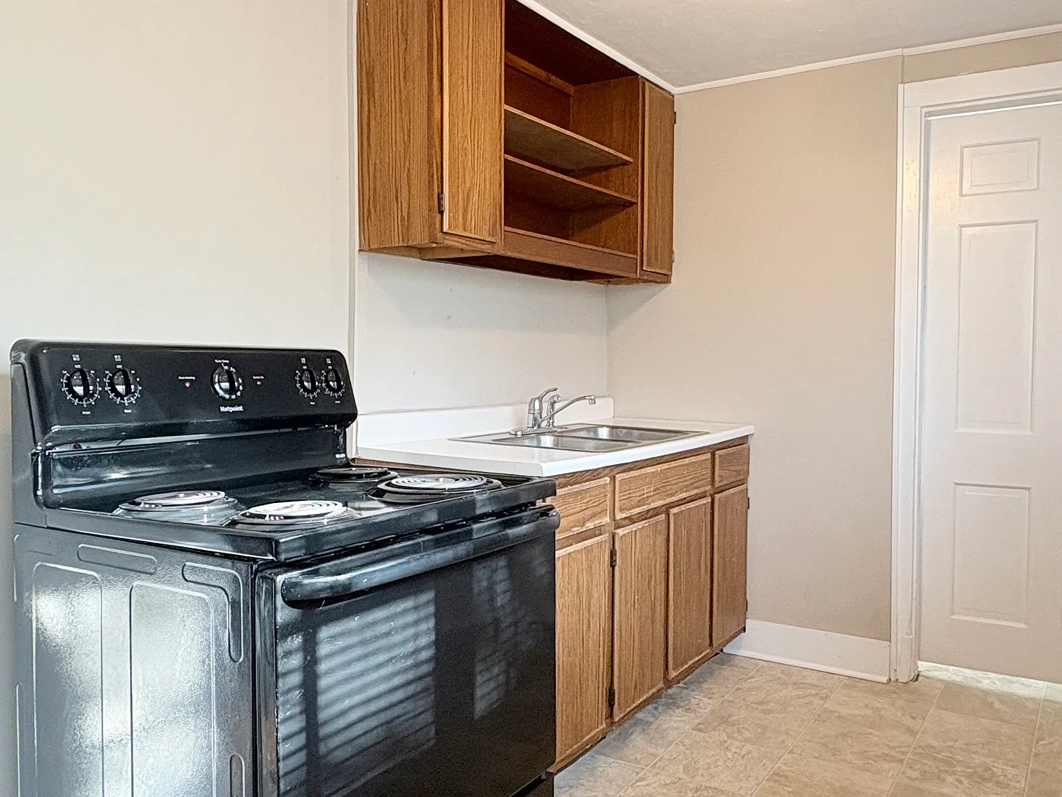 1 bed, $750 — Photo 3