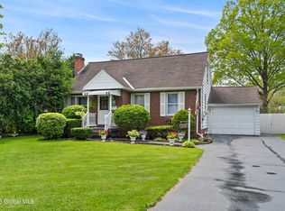 2125 Ferguson St, Schenectady, NY 12303