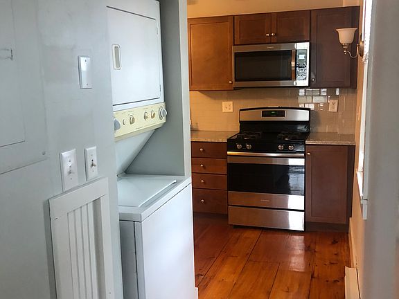 2nd image of 3 Parker St APT B