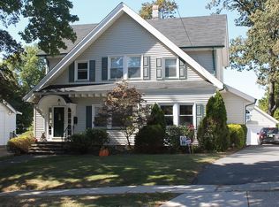 6 Cliff St, Verona, NJ 07044