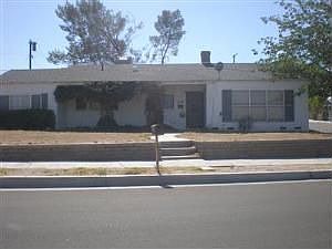 1st image of 750 W Buena Vista St
