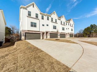 6373 Mason Ct, Dallas, TX 75227