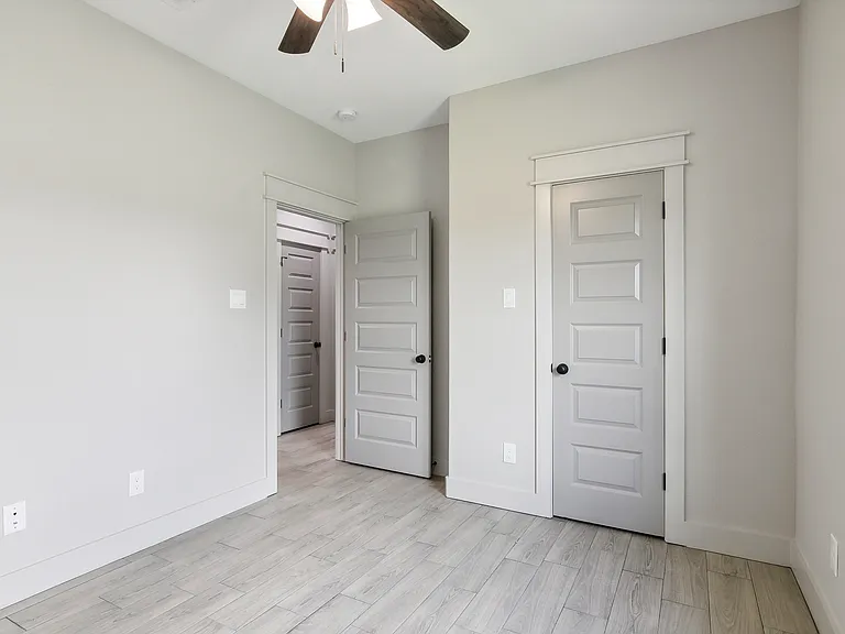 5640 Essie Ln — Photo 15