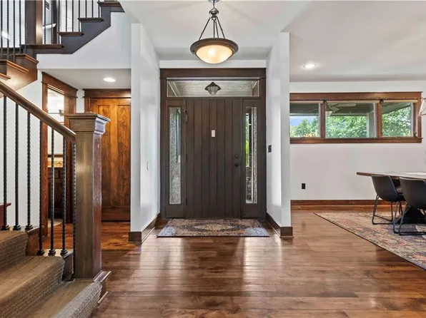 5502 Chouteau St, Shawnee, KS 66226