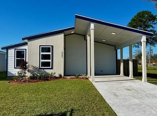 2805 Live Oak Dr, Terrytown, LA 70056