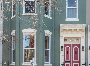 210 6th St SE, Washington, DC 20003