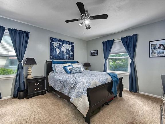 3rd image of 4366 W 217th St