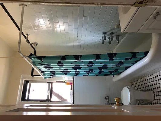 Rented by null | media 9