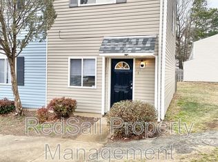 151 Jenness Ln APT I, Newport News, VA 23602