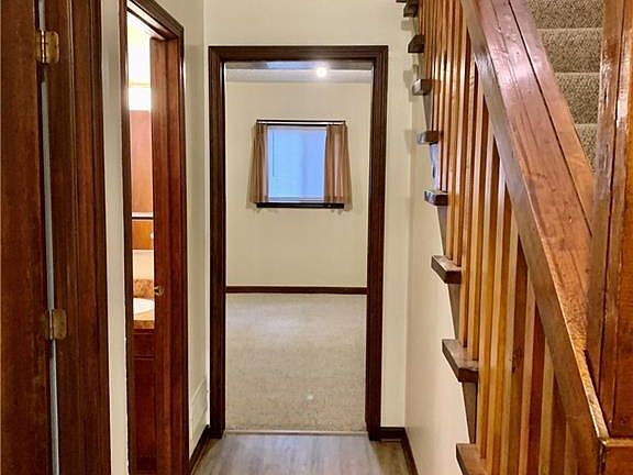 2nd image of 1490 Gangl Dr