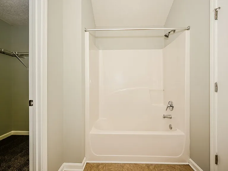 525 Barshay Dr — Photo 12