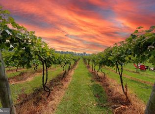 26750 Mount Pleasant Rd, Columbus, NJ 08022