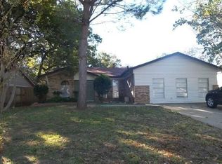 3006 Lynnwood Dr, Arlington, TX