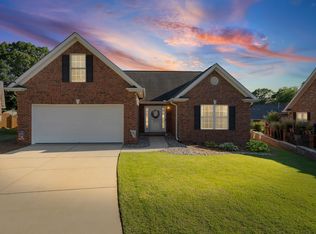 6 Huntley Ct, Simpsonville, SC 29680