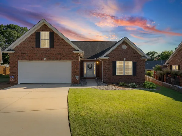 6 Huntley Ct, Simpsonville, SC 29680