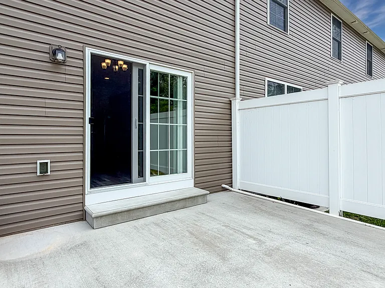 207 Sage Blvd — Photo 29
