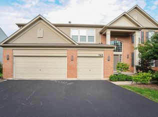 765 Porter Cir, Lindenhurst, IL 60046