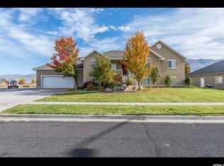 1964 W Ranch Rd, Farmington, UT 84025