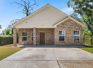 8717 Peachtree St, Houston, TX 77016