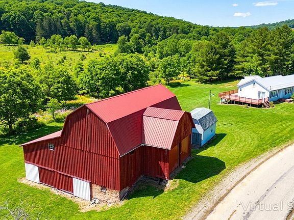 2nd image of 401 Pleasant Valley Rd