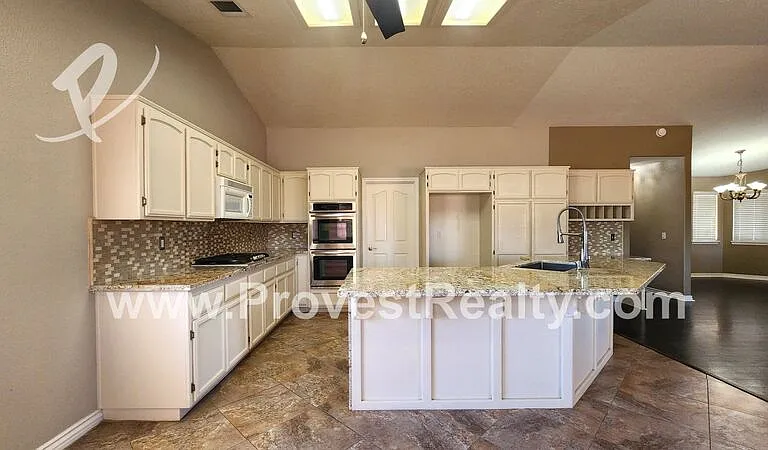 20322 Skyline Ranch Dr — Photo 11