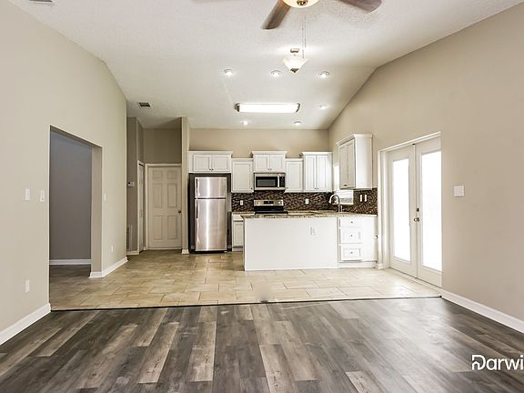 4th image of 1504 Cougar Ct