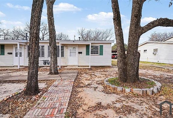 2nd image of 2211 Barbell Ln