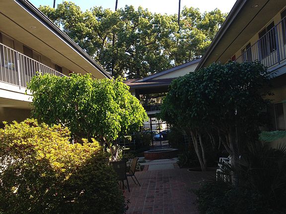 2nd image of 1317 N Brand Blvd APT 3
