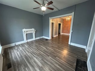 1136 State St #1136, Quincy, IL 62301
