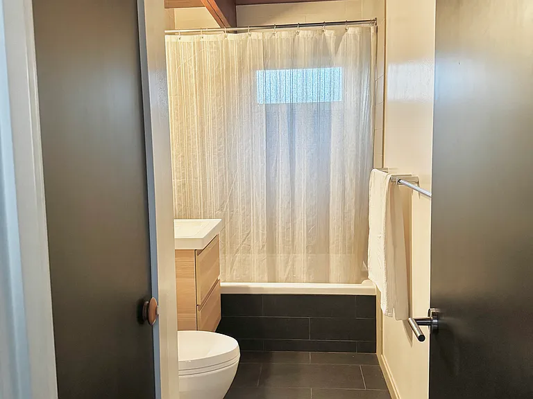16546 Bonaire Ave — Photo 23