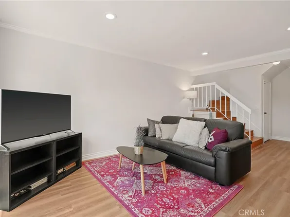 12332 Runnymede St Unit 2, North Hollywood, CA 91605