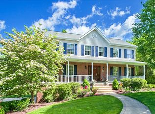 6870 Stephanie Ct, Delmont, PA