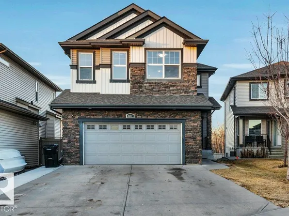 3671 8th St NW, Edmonton, AB T6T 0S4